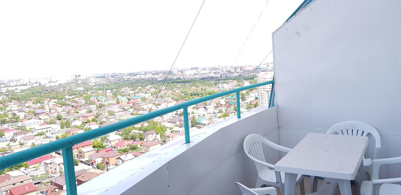 Apartment Lazurniy Astana Buitenkant foto